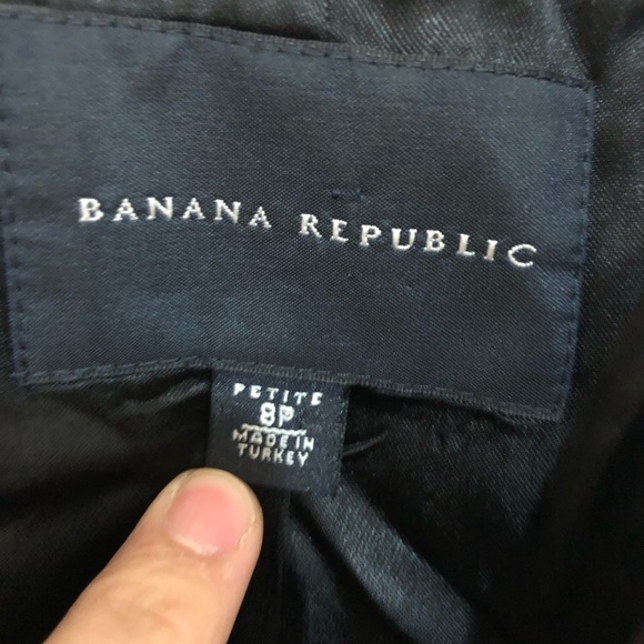 Women Suit - Picture 2 of 3